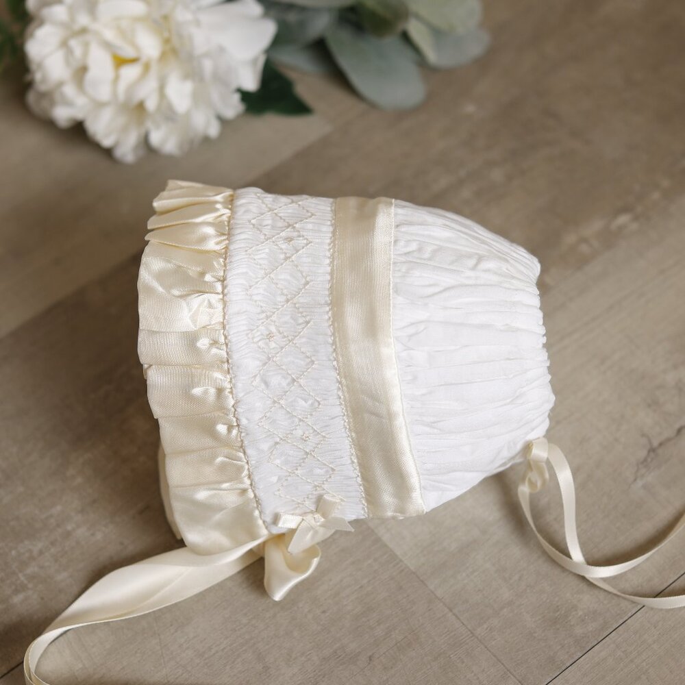 Strasburg White Smocked Bonnet w/ Ivory Satin Trim RARE FIND Special Occassion